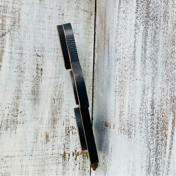 *Old Vintage Truck Shelf Sitter - Picture 6 of 10